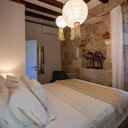 Mali Raj Apartment